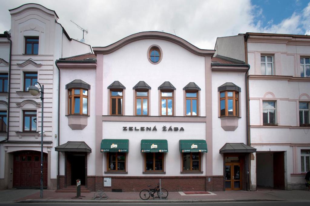 Penzion Zelená Žába Pardubice Exterior foto
